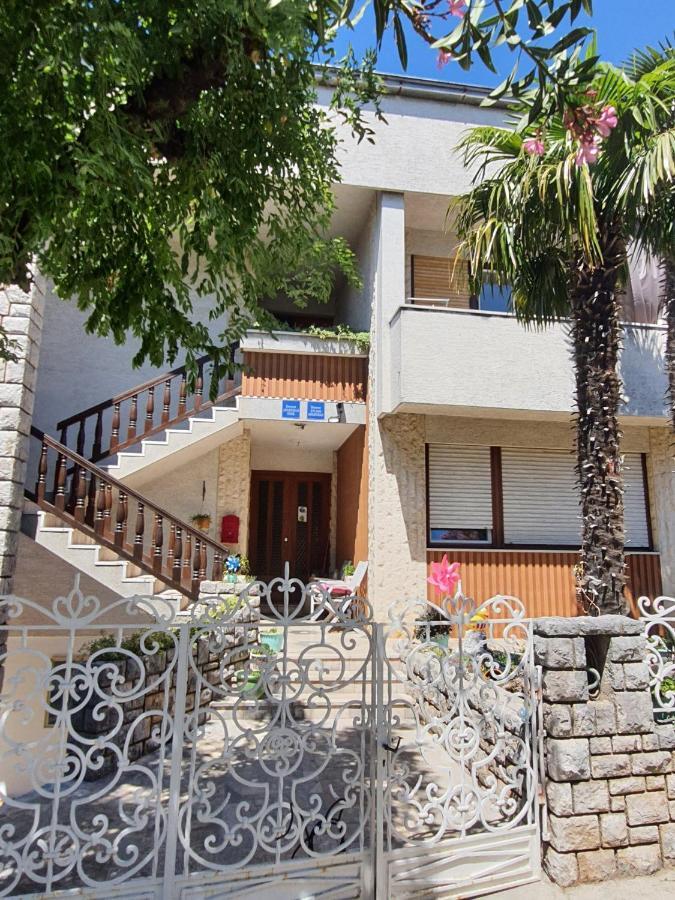 Apartments Crikvenica Megan 2 Exteriör bild